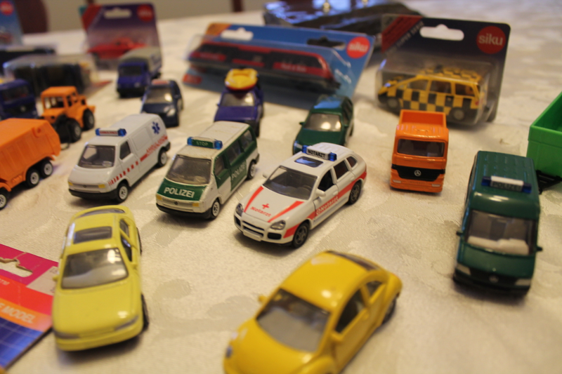 Illustration for article titled Enormous Die-Cast Collection - Box 9 - Siku